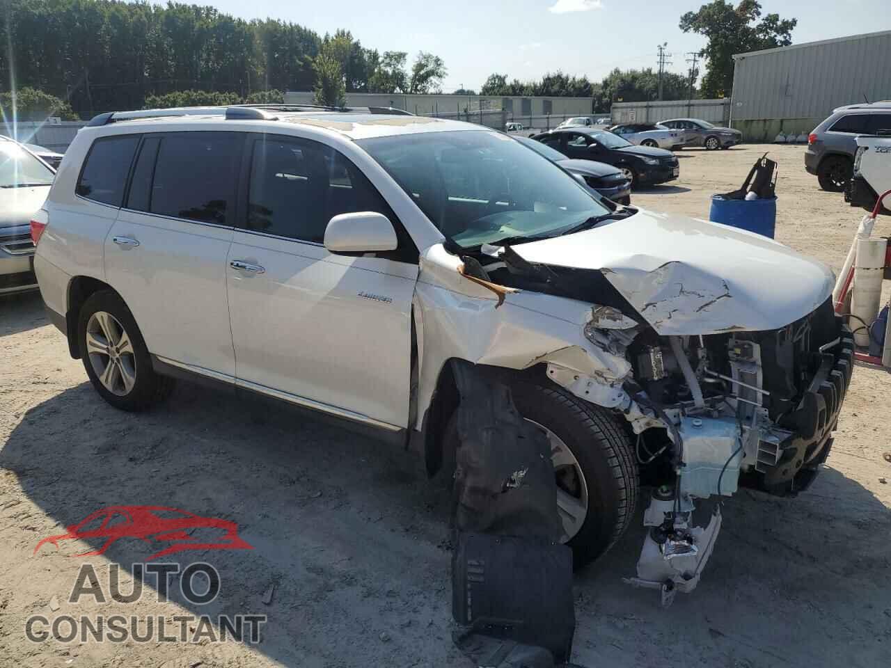 TOYOTA HIGHLANDER 2013 - 5TDDK3EH8DS271189