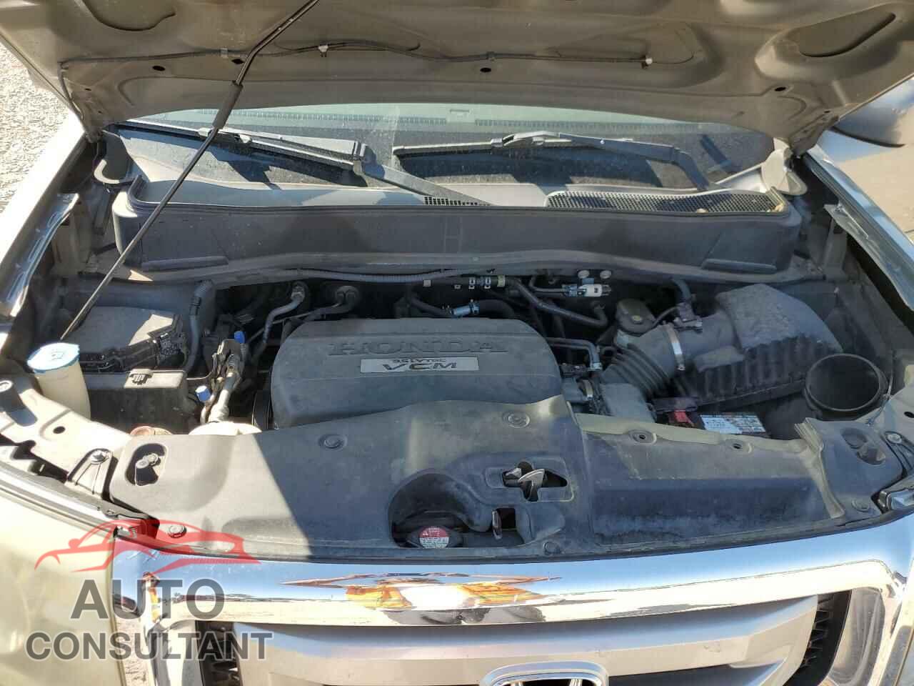HONDA PILOT 2009 - 5FNYF38579B013975