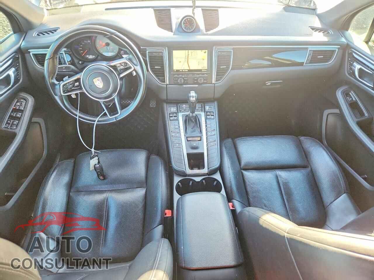 PORSCHE MACAN 2016 - WP1AB2A5XGLB53707