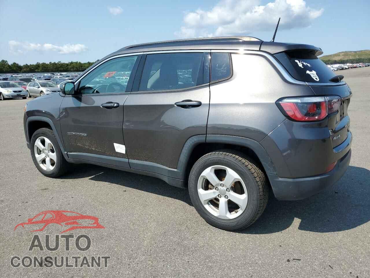 JEEP COMPASS 2018 - 3C4NJDBBXJT348921