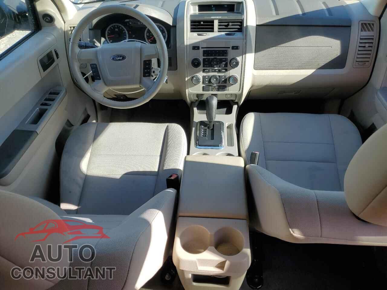 FORD ESCAPE 2011 - 1FMCU0D70BKB57779