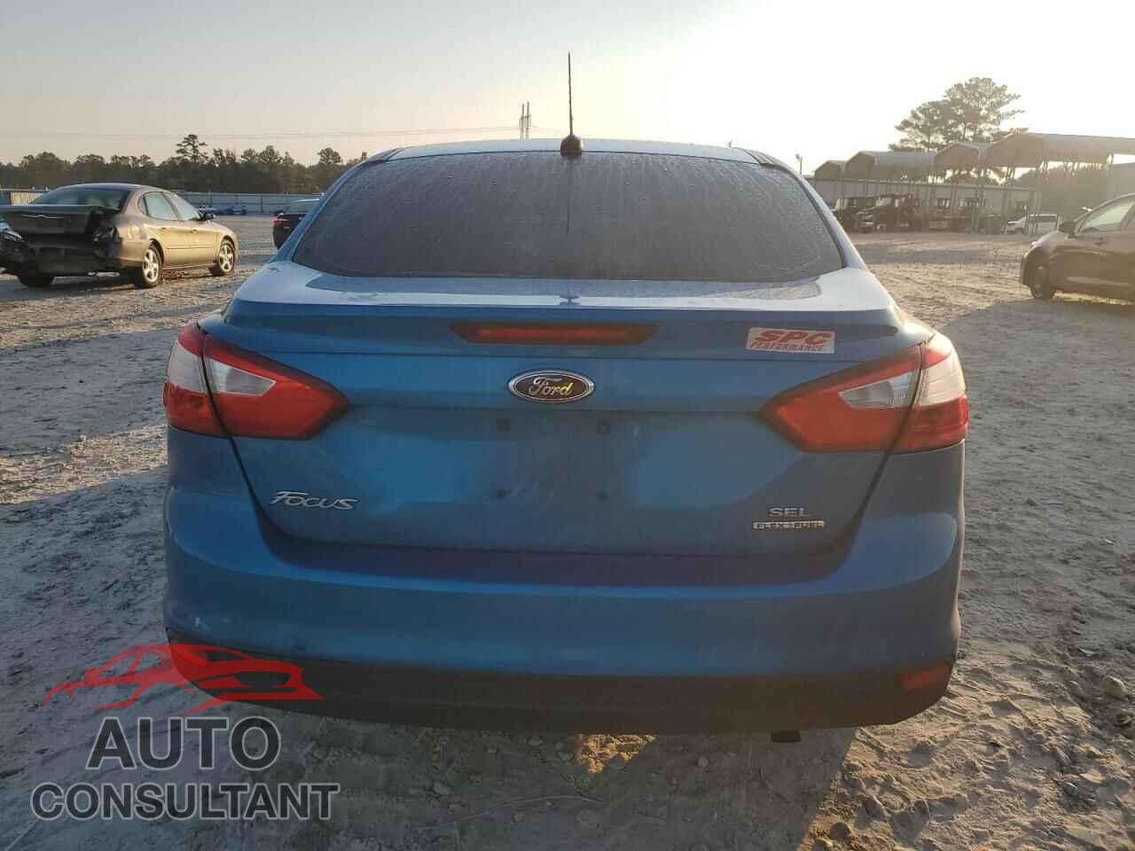 FORD FOCUS 2012 - 1FAHP3F28CL472643