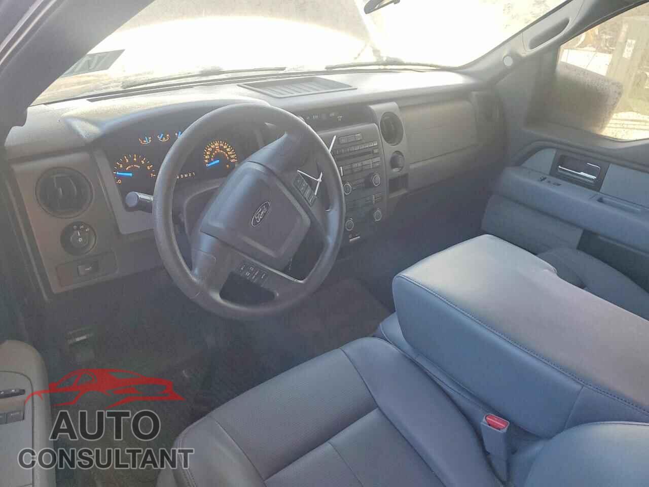 FORD F150 2014 - 1FTMF1CM4EKF50785