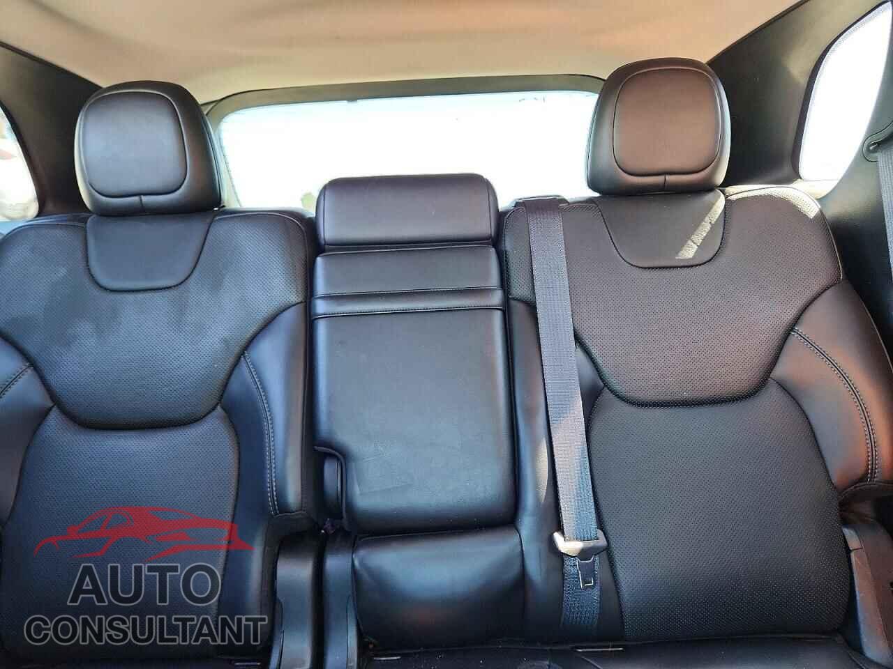JEEP CHEROKEE 2019 - 1C4PJLDB8KD222886