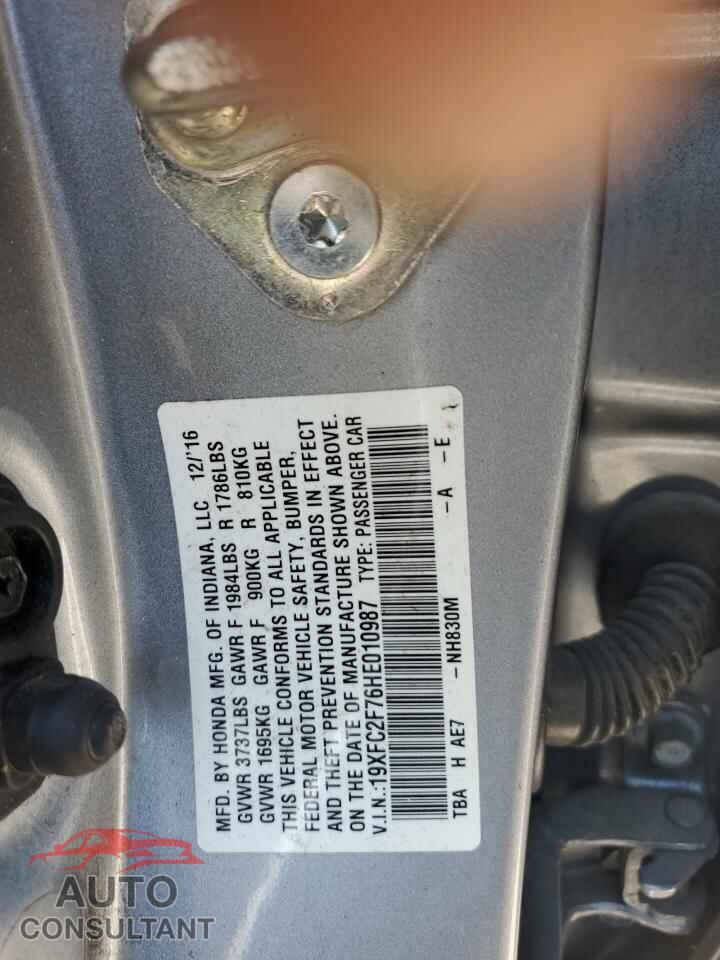 HONDA CIVIC 2017 - 19XFC2F76HE010987