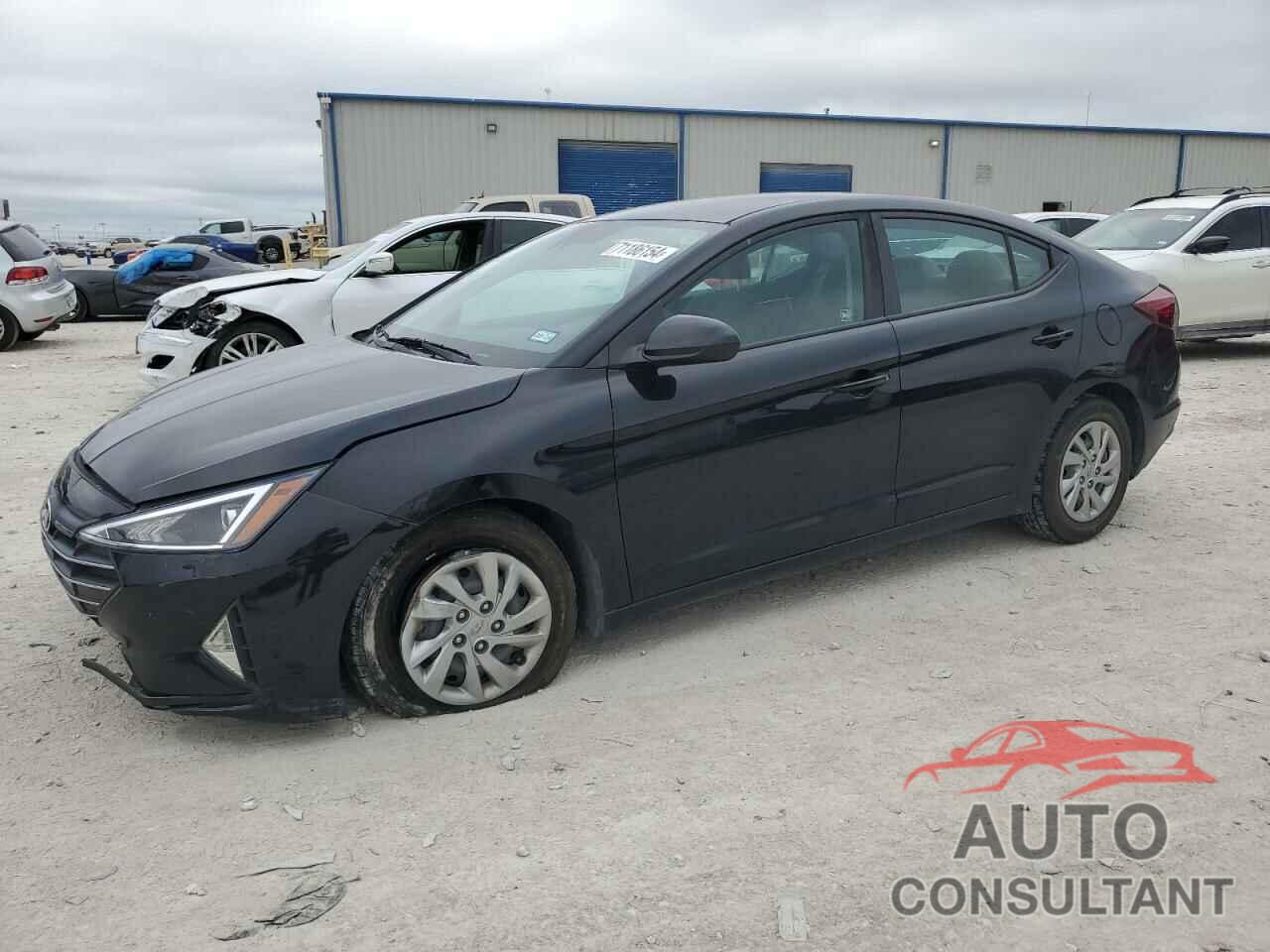 HYUNDAI ELANTRA 2020 - KMHD74LFXLU077049