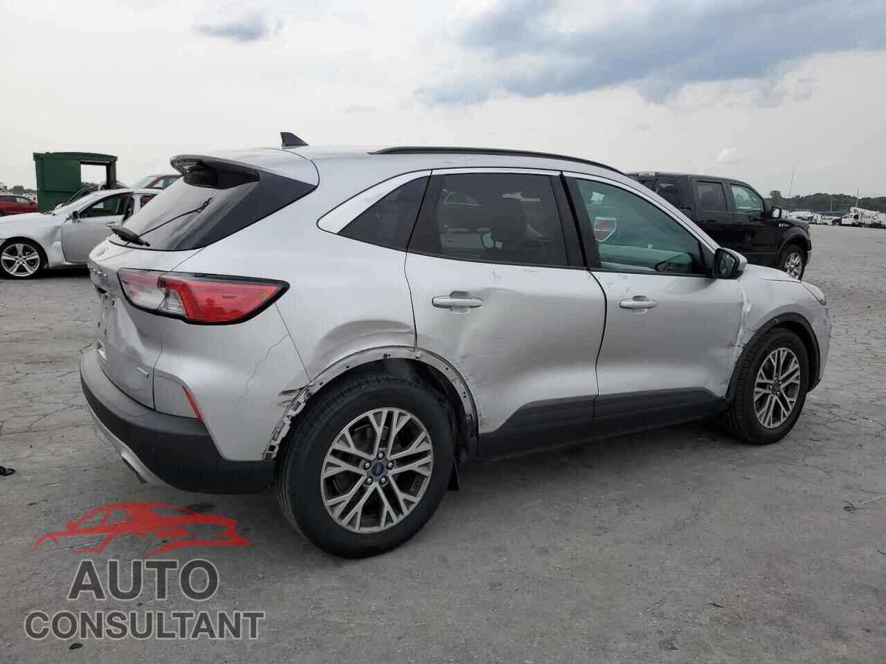 FORD ESCAPE 2020 - 1FMCU0H61LUA59111