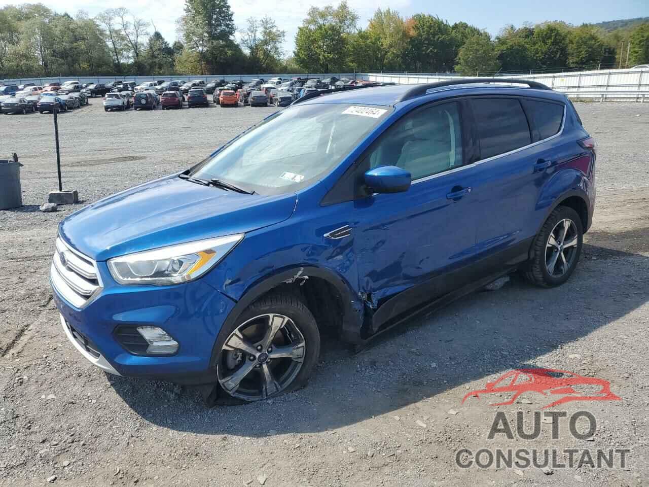 FORD ESCAPE 2017 - 1FMCU9G90HUB72457