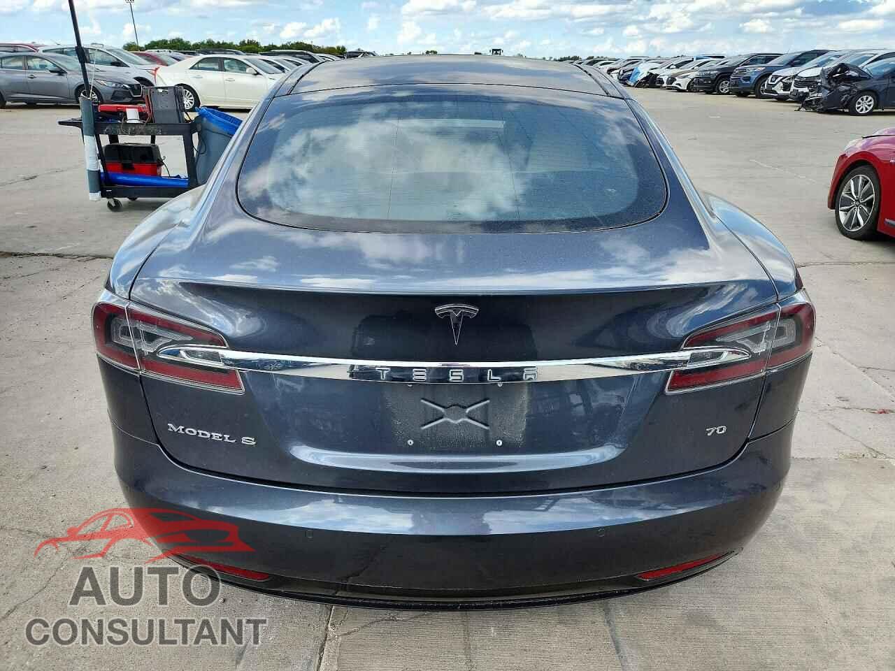 TESLA MODEL S 2016 - 5YJSA1E10GF133480