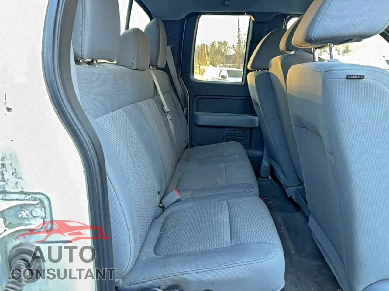 FORD F-150 2012 - 1FTFX1EF5CFA60558