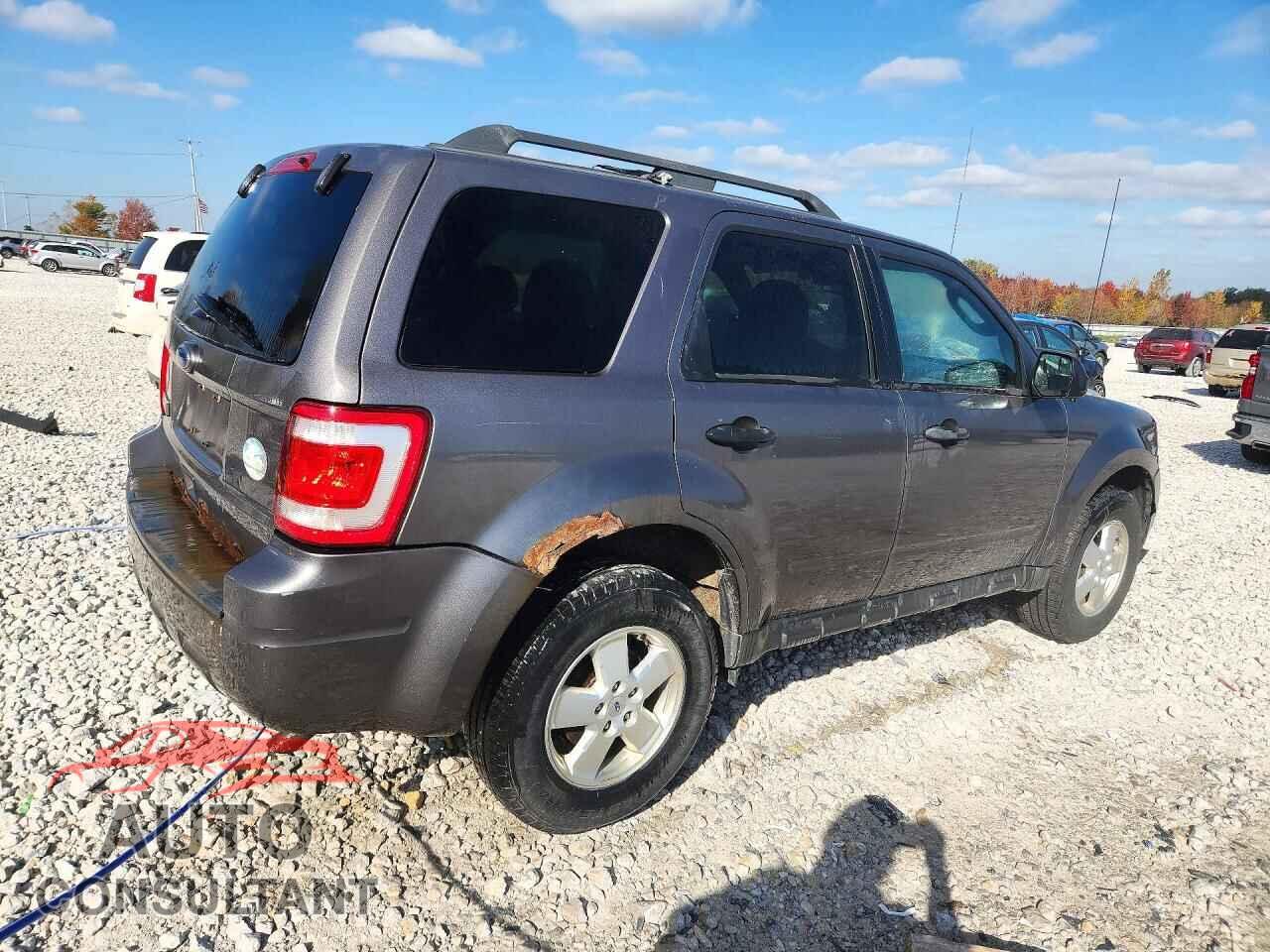 FORD ESCAPE 2011 - 1FMCU9D73BKA99736