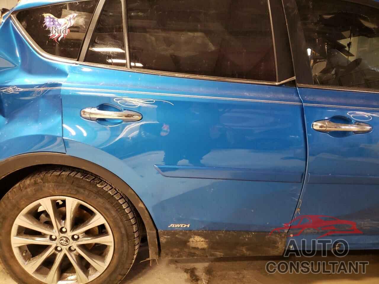 TOYOTA RAV4 2017 - JTMDJREV8HD104876