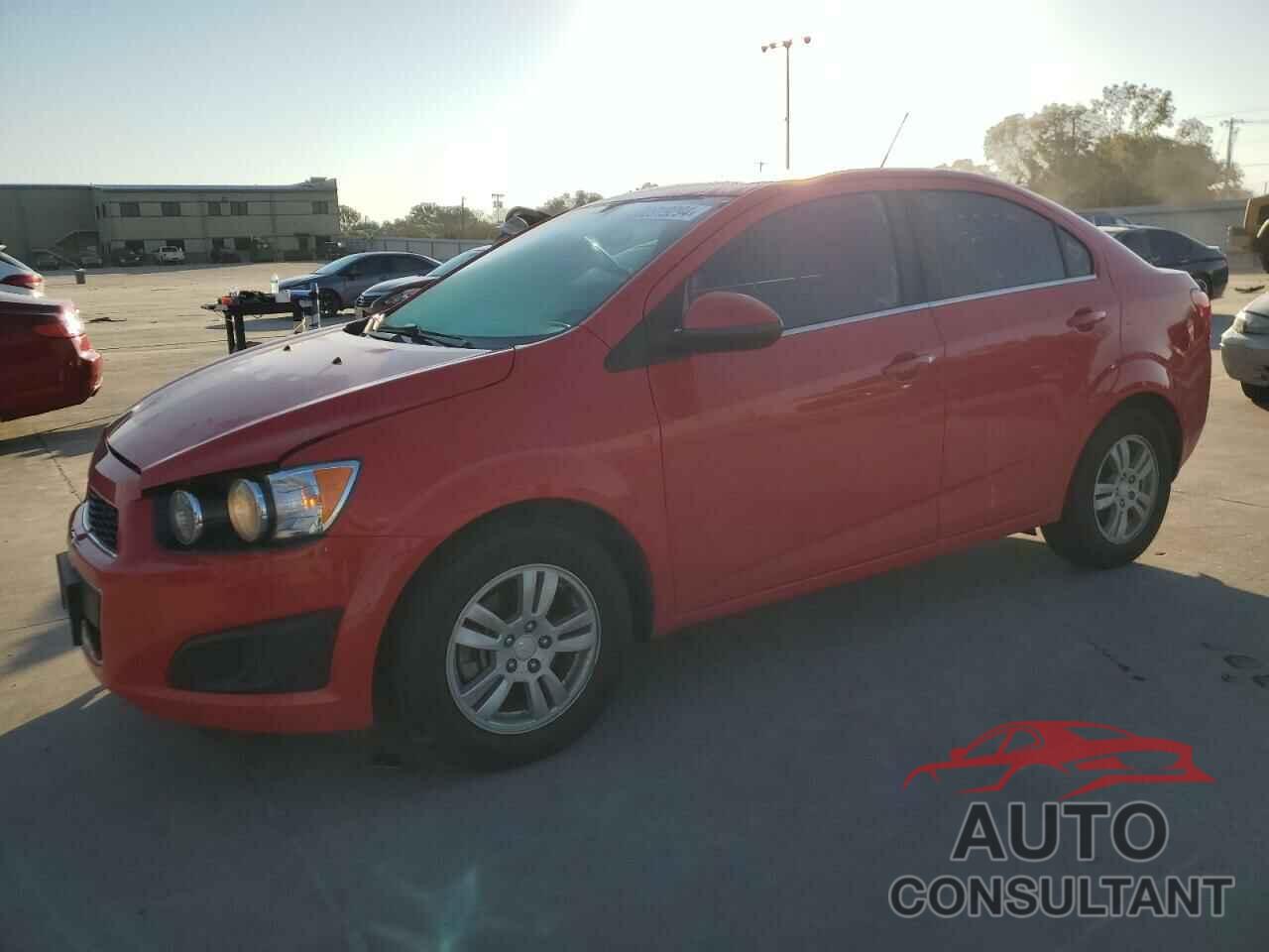 CHEVROLET SONIC 2016 - 1G1JC5SH2G4121717