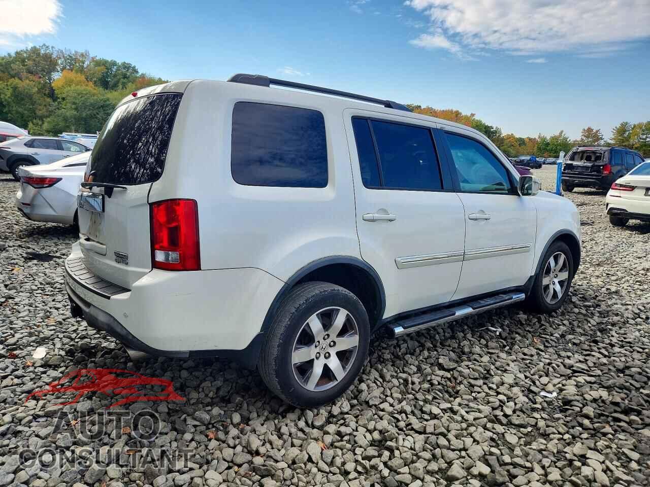 HONDA PILOT 2012 - 5FNYF4H99CB063213