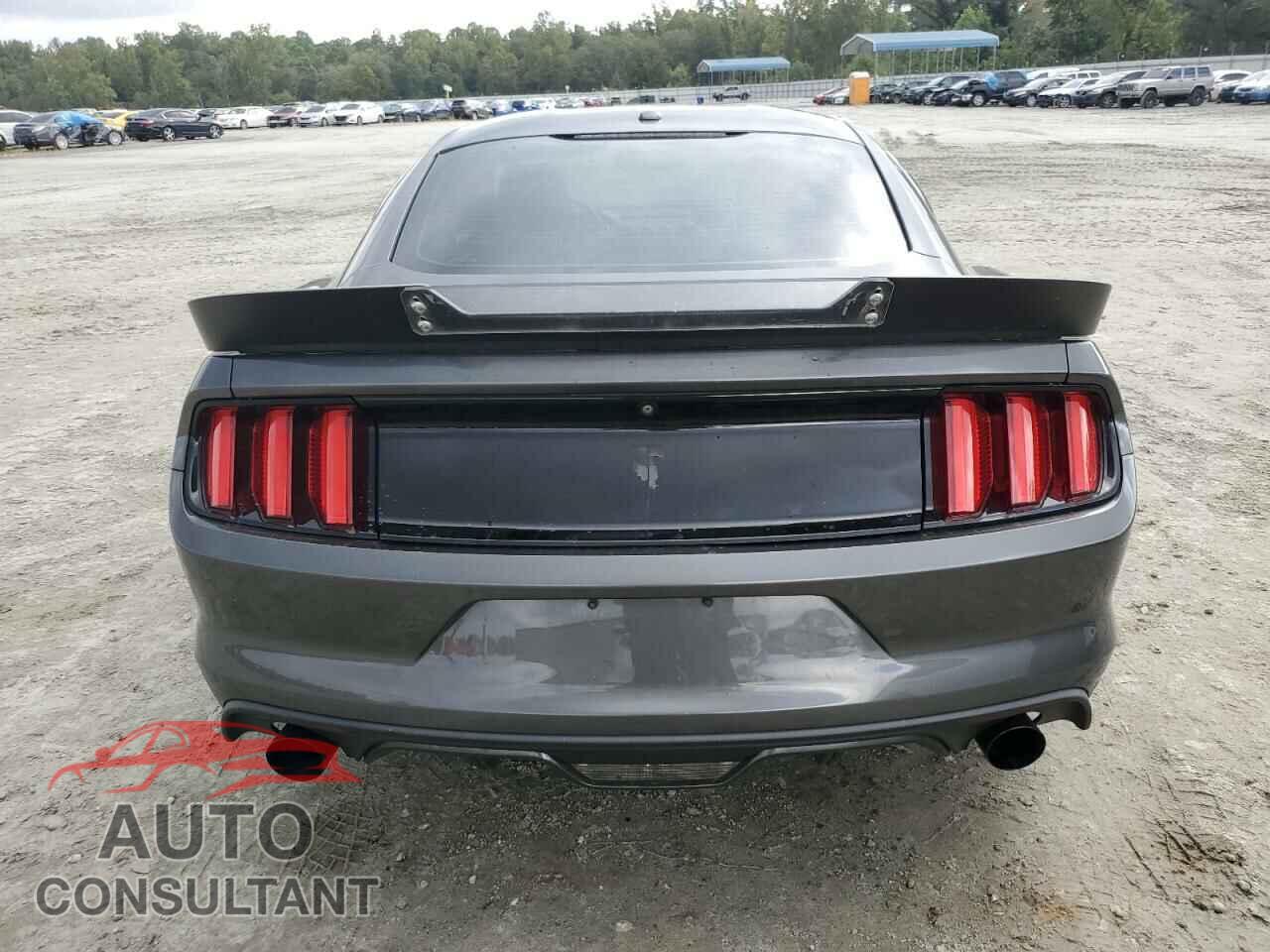 FORD MUSTANG 2017 - 1FA6P8CF2H5240322