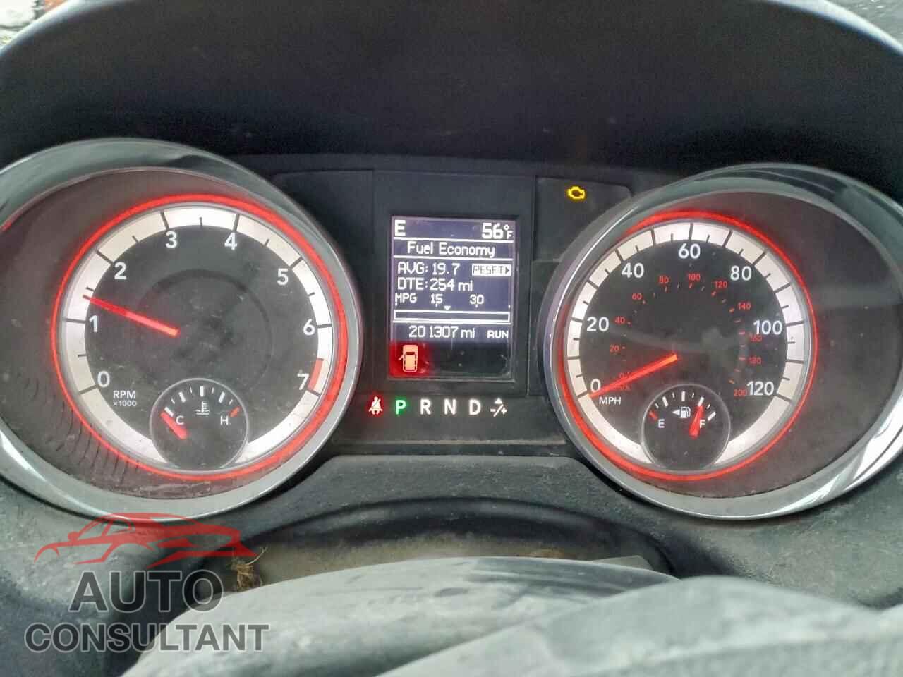 DODGE CARAVAN 2011 - 2D4RN5DGXBR693314