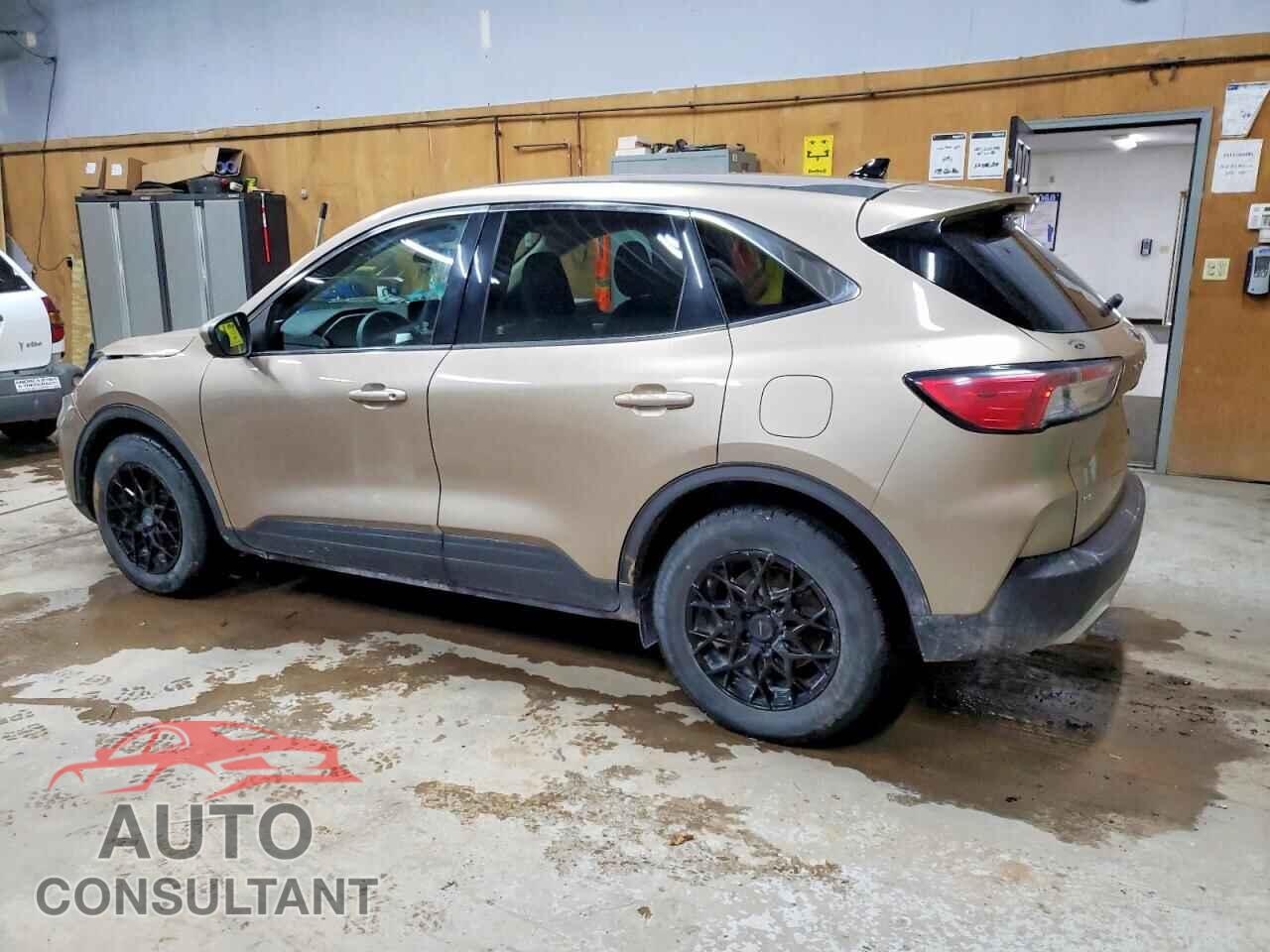 FORD ESCAPE 2020 - 1FMCU0G63LUA53070