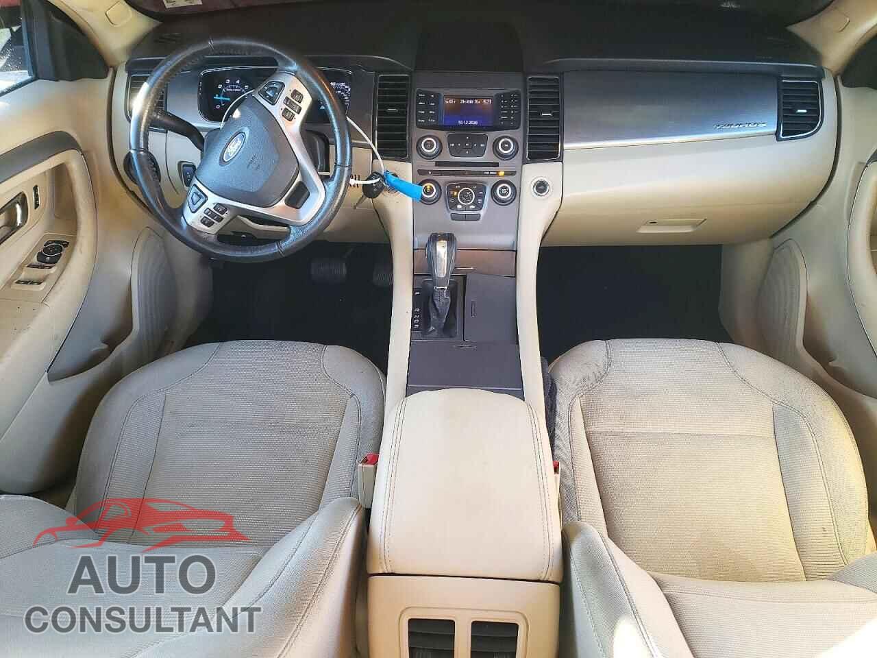FORD TAURUS 2014 - 1FAHP2E82EG104261