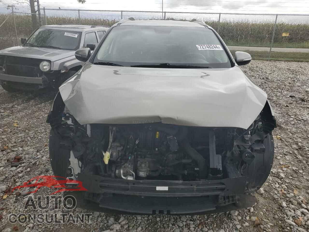 KIA SORENTO 2017 - 5XYPGDA33HG322566