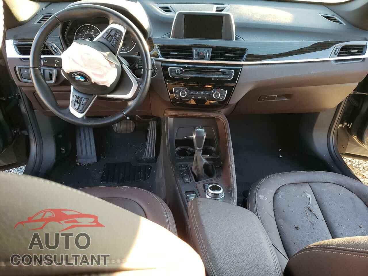 BMW X1 2017 - WBXHT3Z32H4A56959