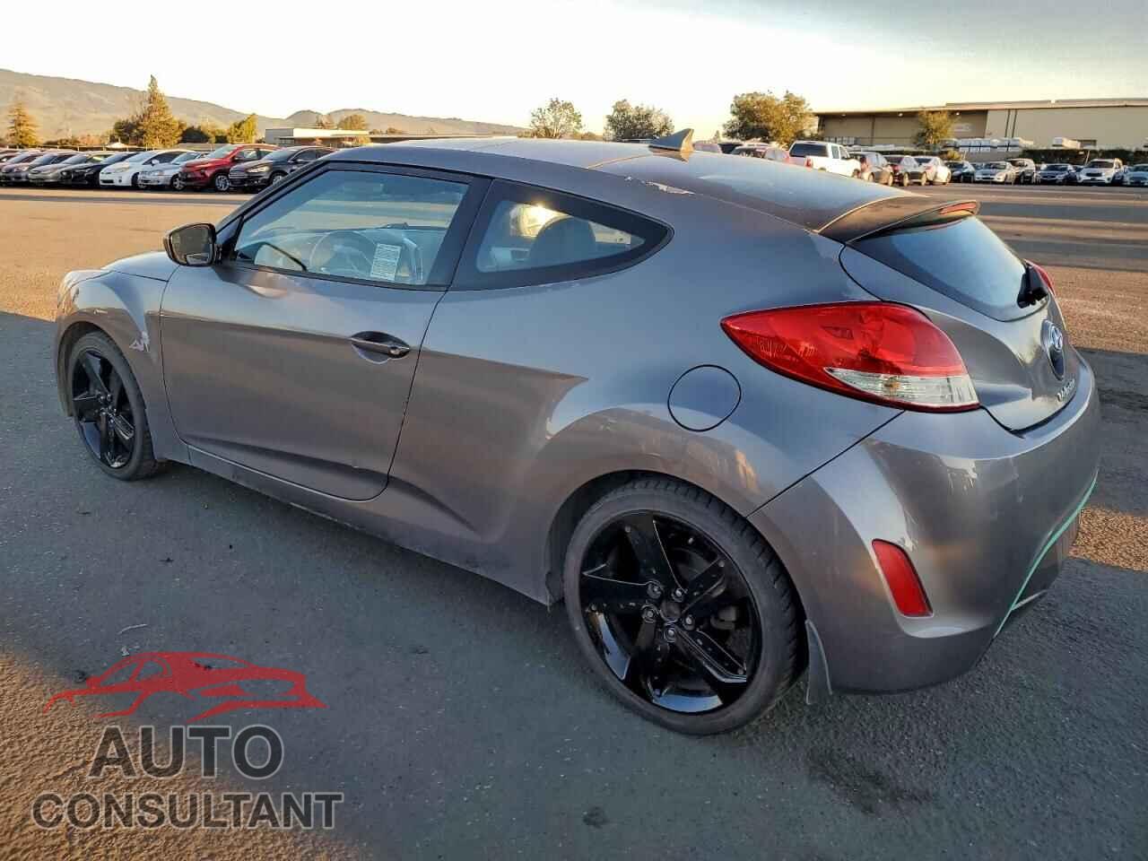 HYUNDAI VELOSTER 2013 - KMHTC6AD5DU094329