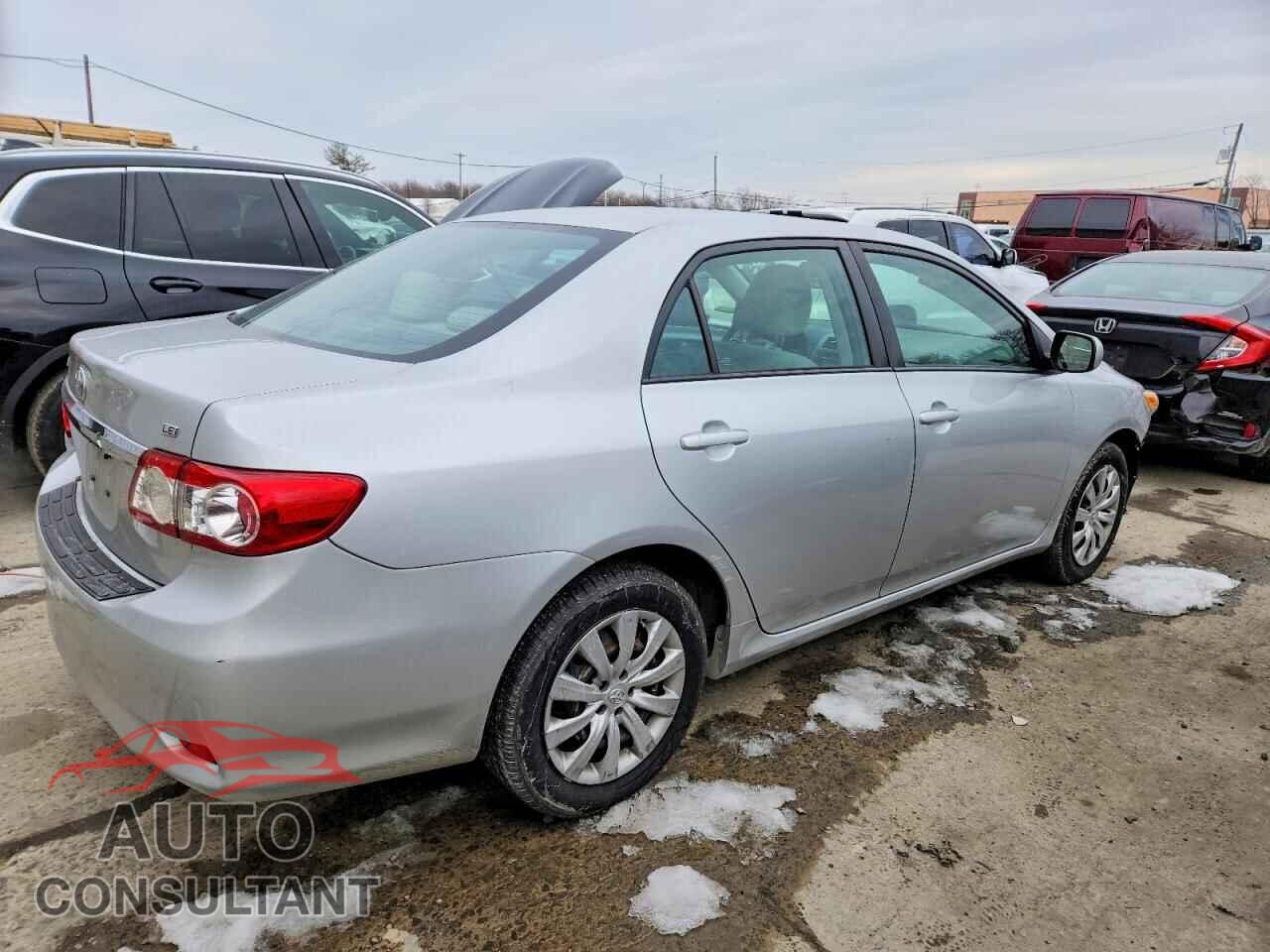 TOYOTA COROLLA 2012 - 2T1BU4EE2CC793837