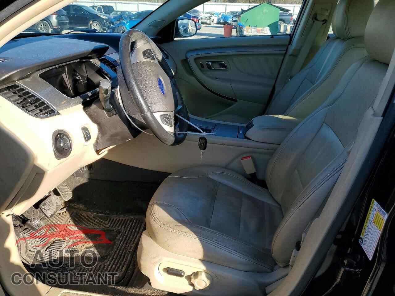 FORD TAURUS 2013 - 1FAHP2E87DG228752