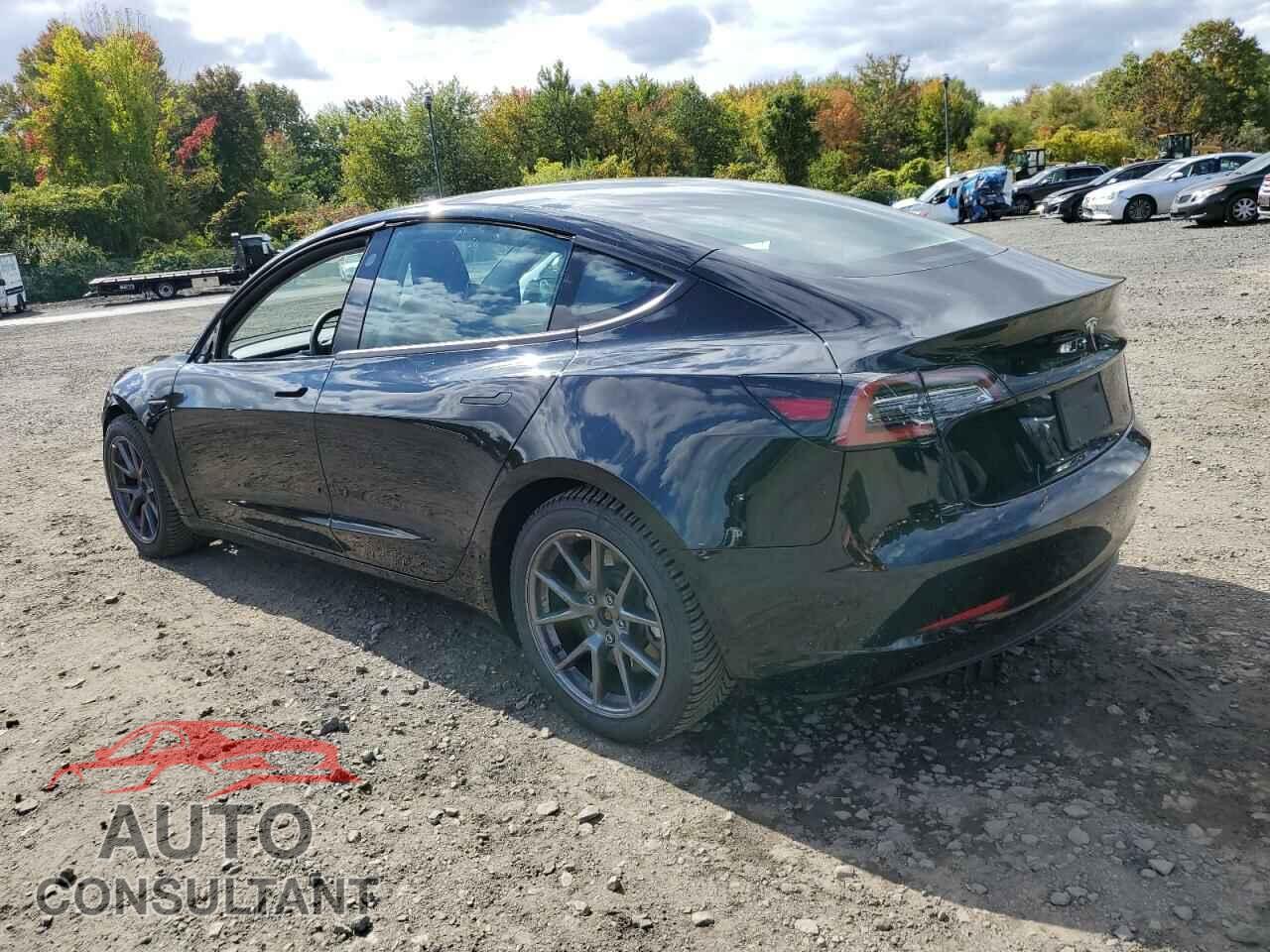 TESLA MODEL 3 2022 - 5YJ3E1EA5NF101503