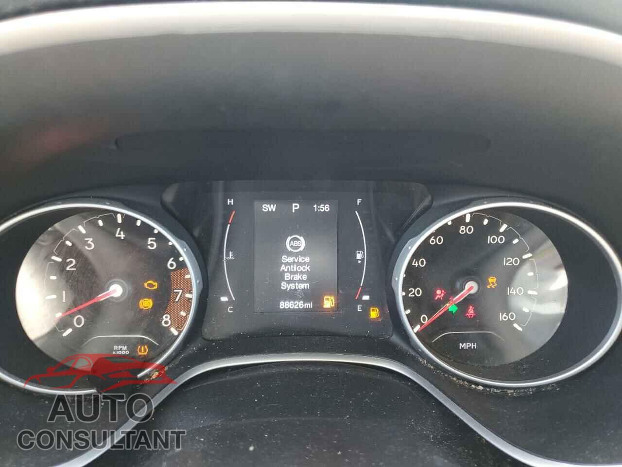 JEEP COMPASS 2018 - 3C4NJDBB2JT256105