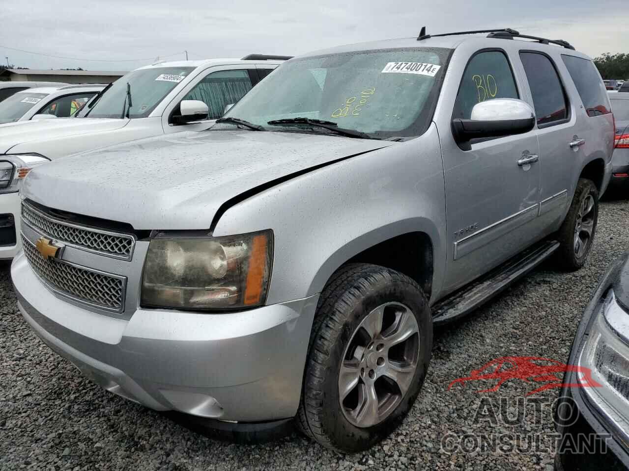 CHEVROLET TAHOE 2013 - 1GNSCBE06DR237234