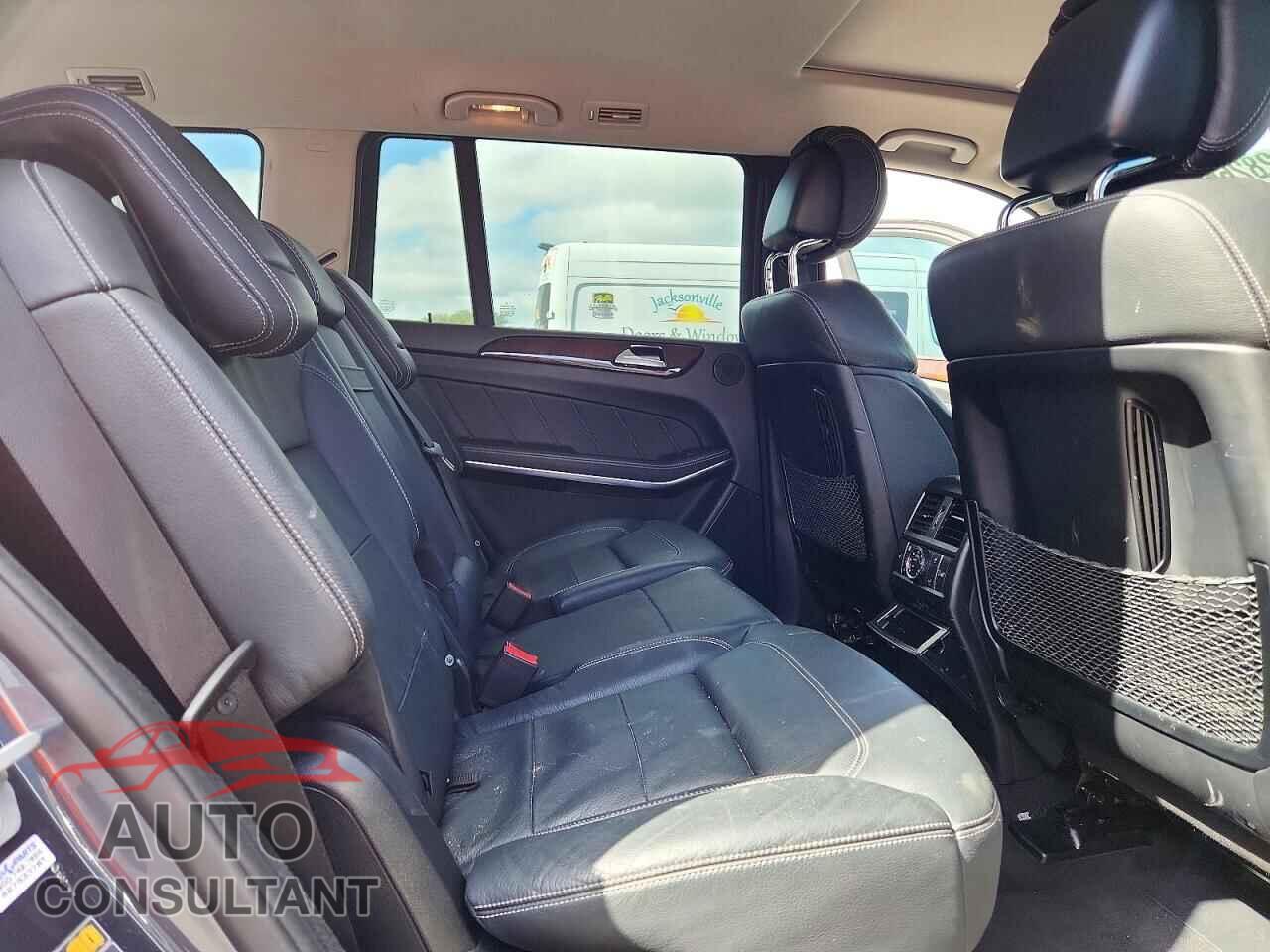 MERCEDES-BENZ GL-CLASS 2015 - 4JGDF7DE4FA519260