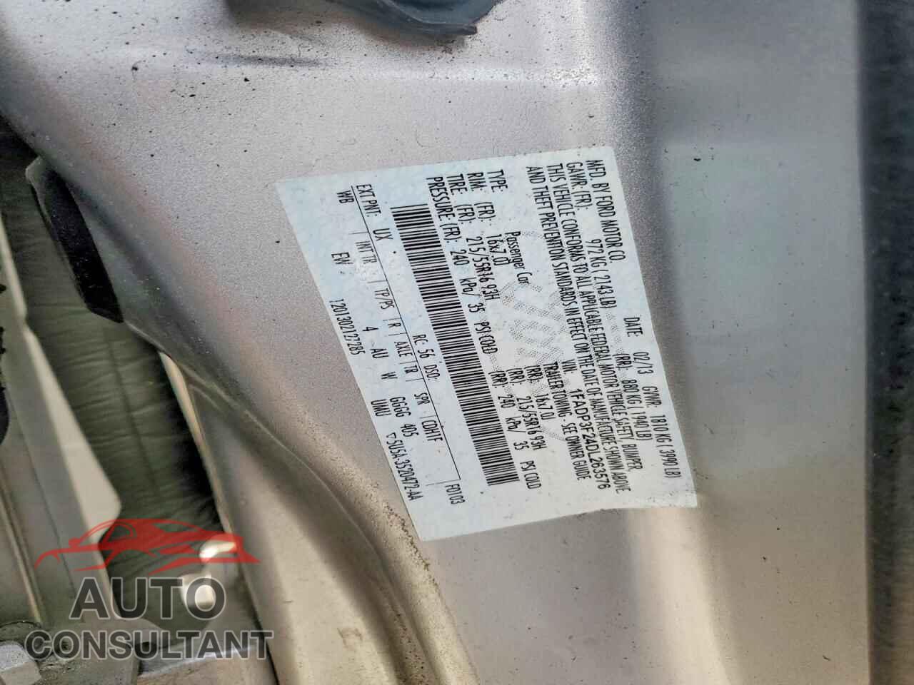 FORD FOCUS 2013 - 1FADP3F24DL263576