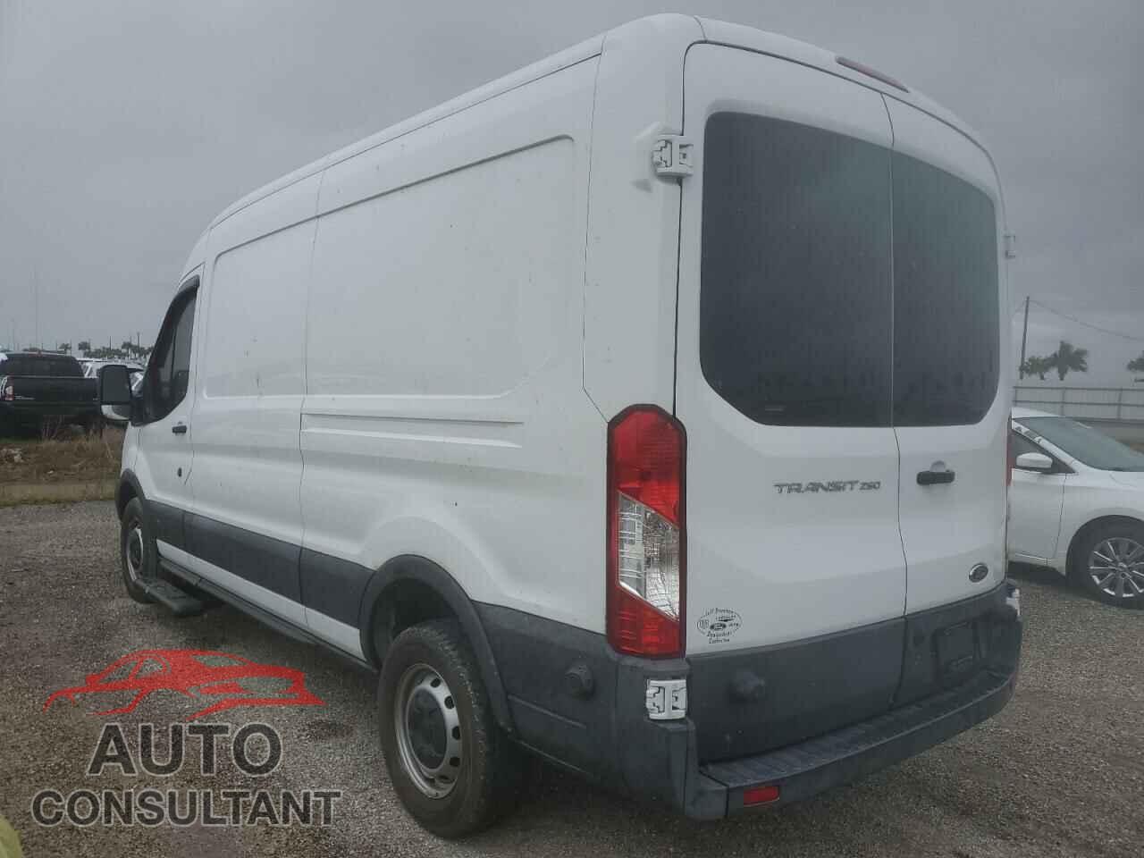 FORD TRANSIT 2017 - 1FTYR2CM8HKA10150