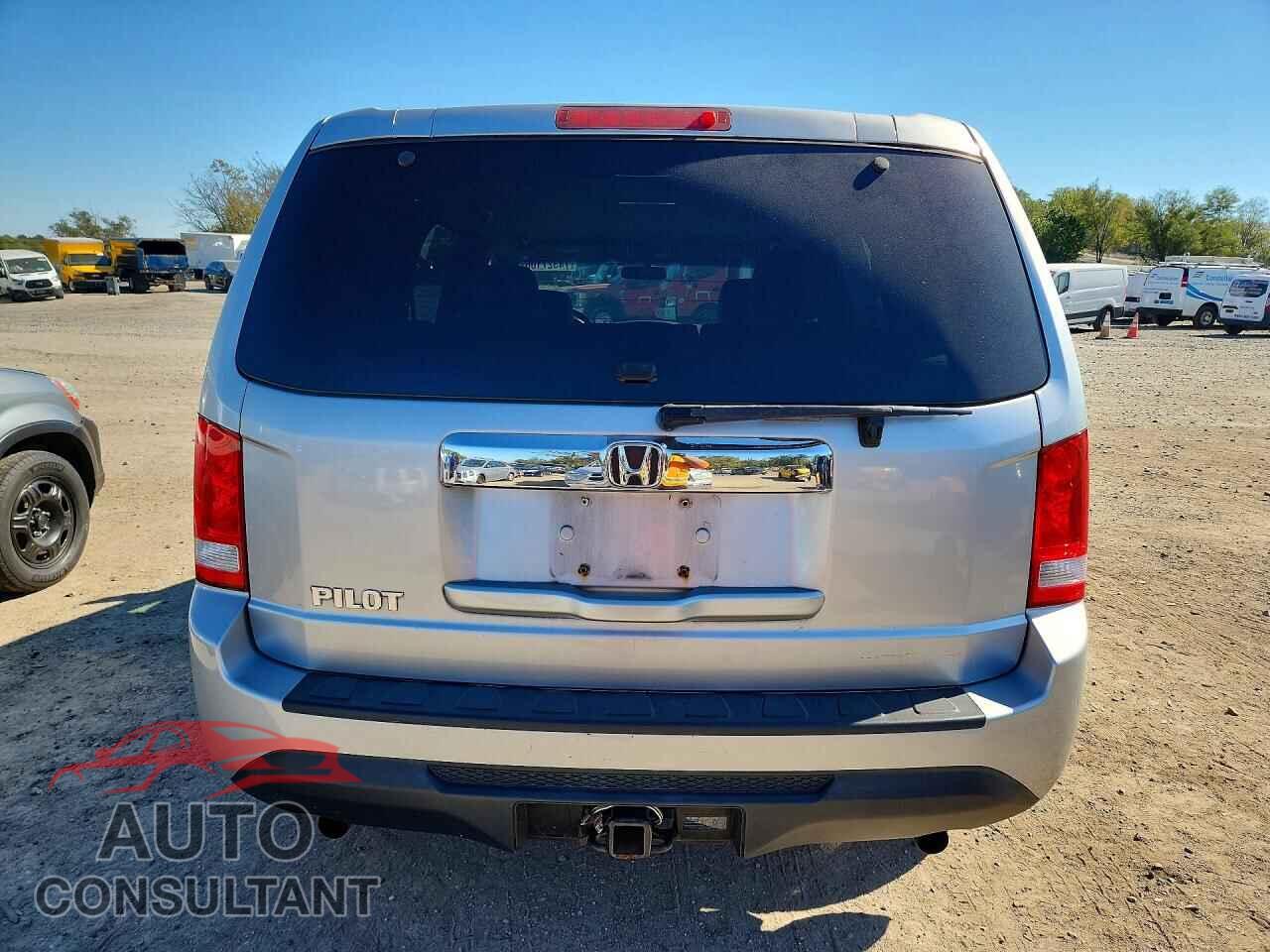 HONDA PILOT 2012 - 5FNYF3H22CB018269