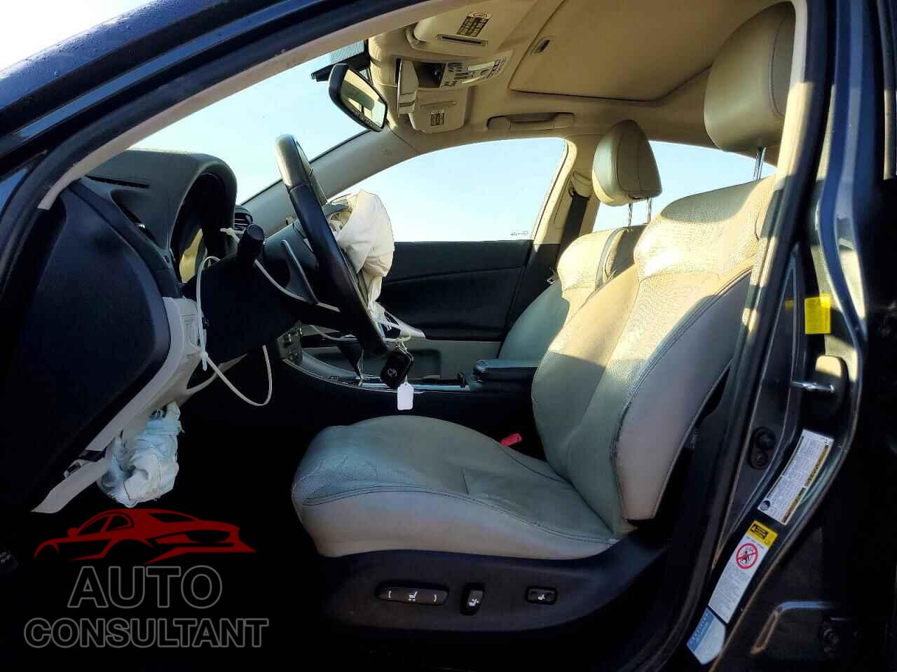 LEXUS IS 2011 - JTHBF5C29B5139193