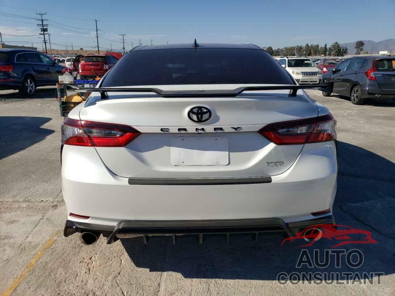 TOYOTA CAMRY 2023 - 4T1KZ1AK2PU084437