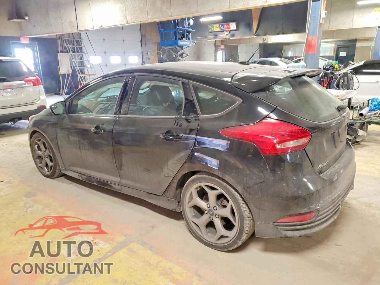 FORD FOCUS 2017 - 1FADP3L92HL305363