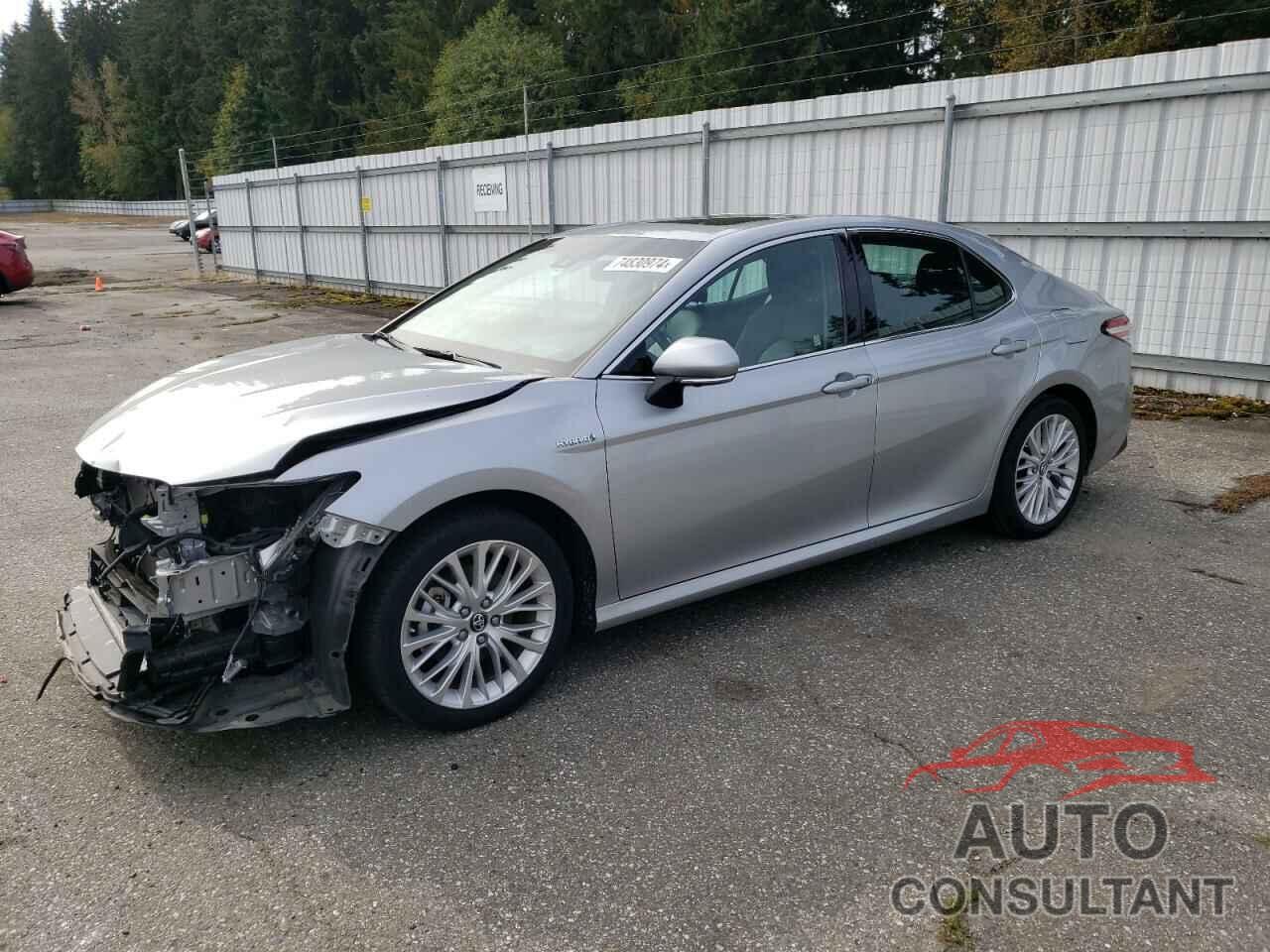 TOYOTA CAMRY 2018 - 4T1B21HK7JU501407
