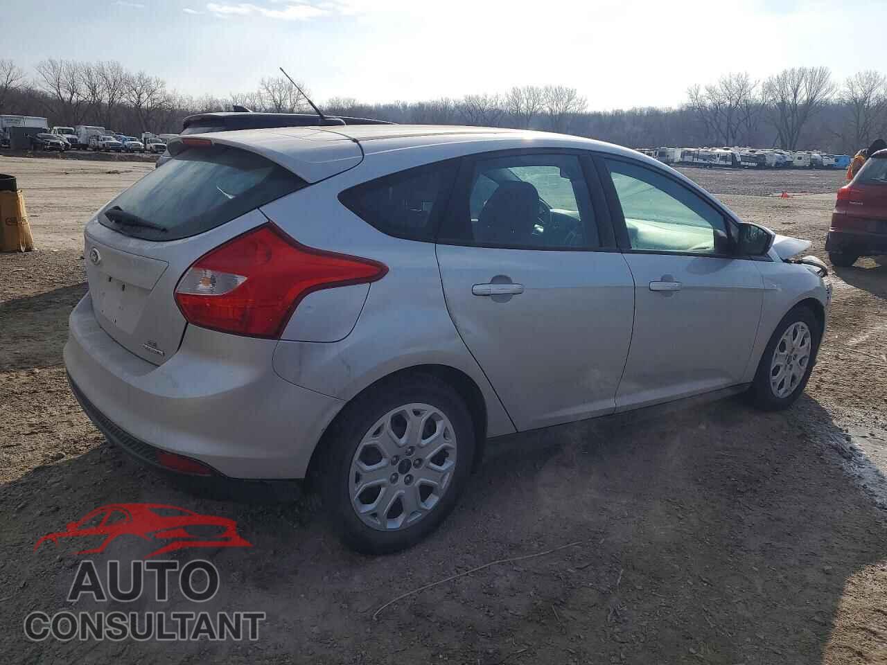 FORD FOCUS 2012 - 1FAHP3K2XCL435406