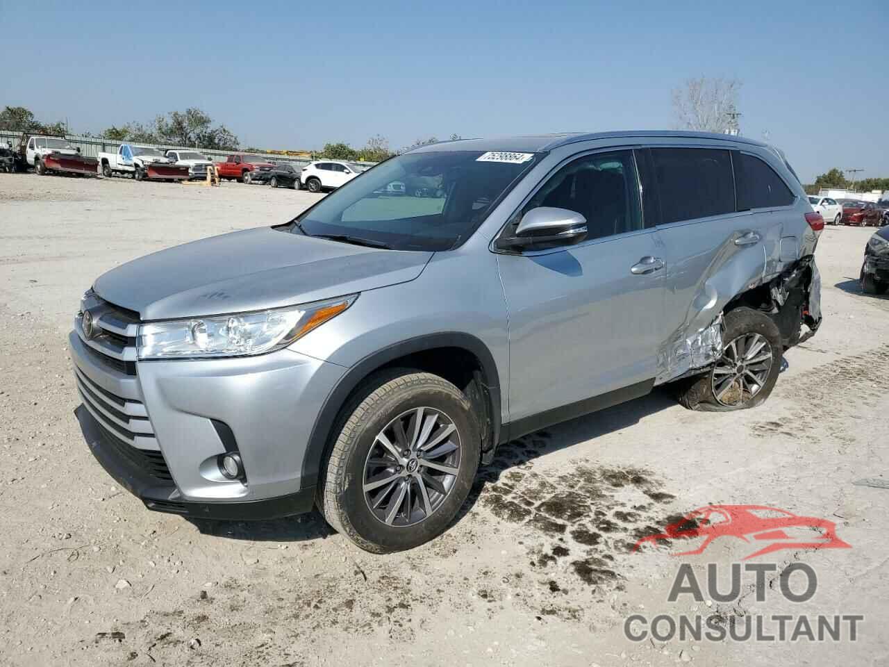 TOYOTA HIGHLANDER 2019 - 5TDJZRFH5KS568997