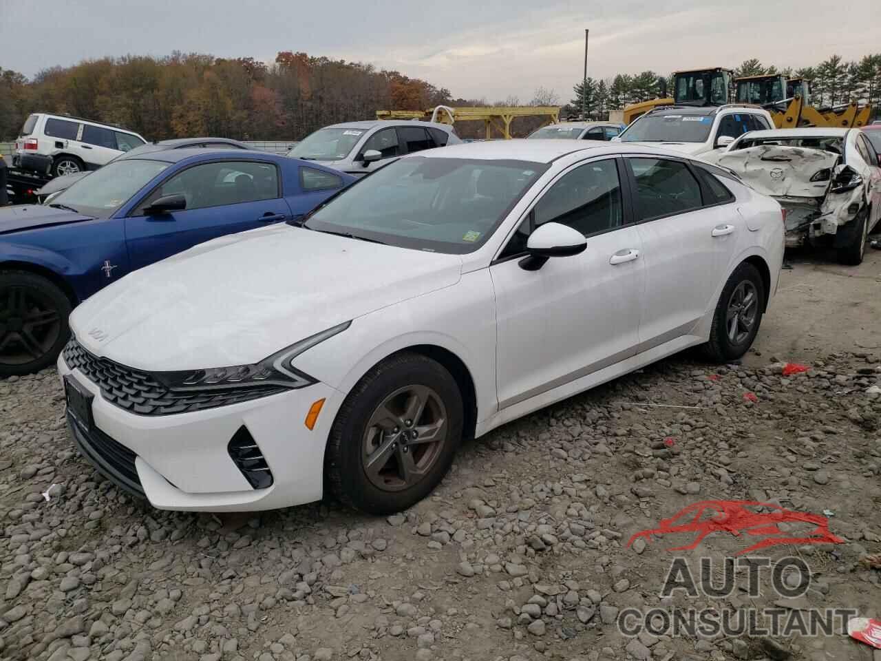 KIA K5 2023 - 5XXG14J27PG177088