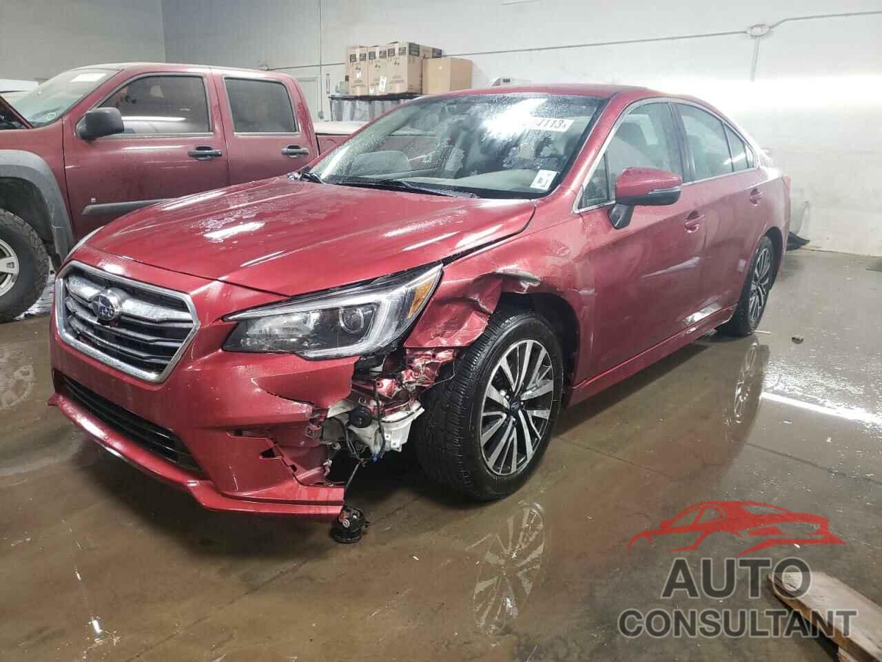 SUBARU LEGACY 2018 - 4S3BNAF65J3043860