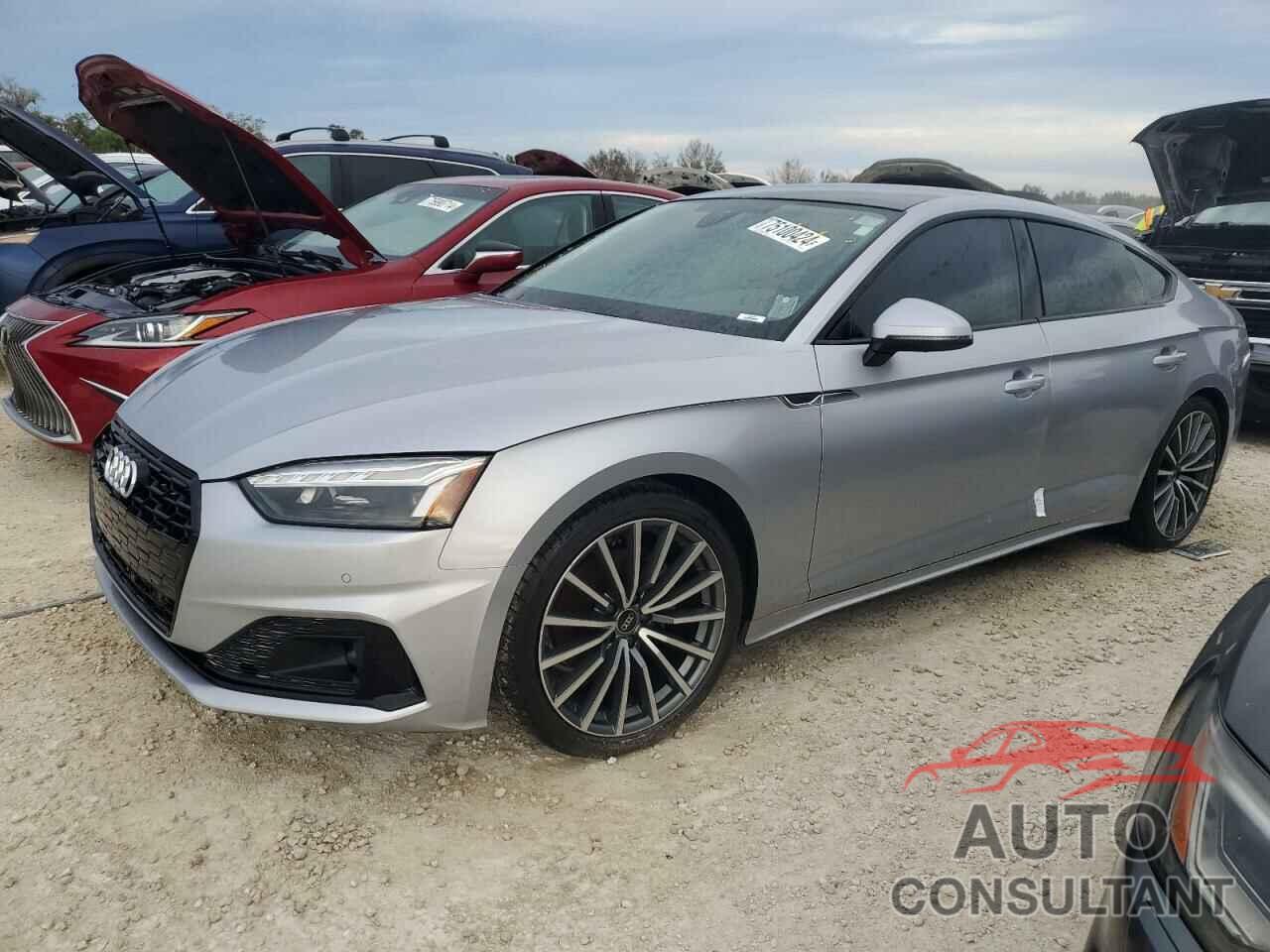 AUDI A5 2022 - WAUCBCF54NA028264