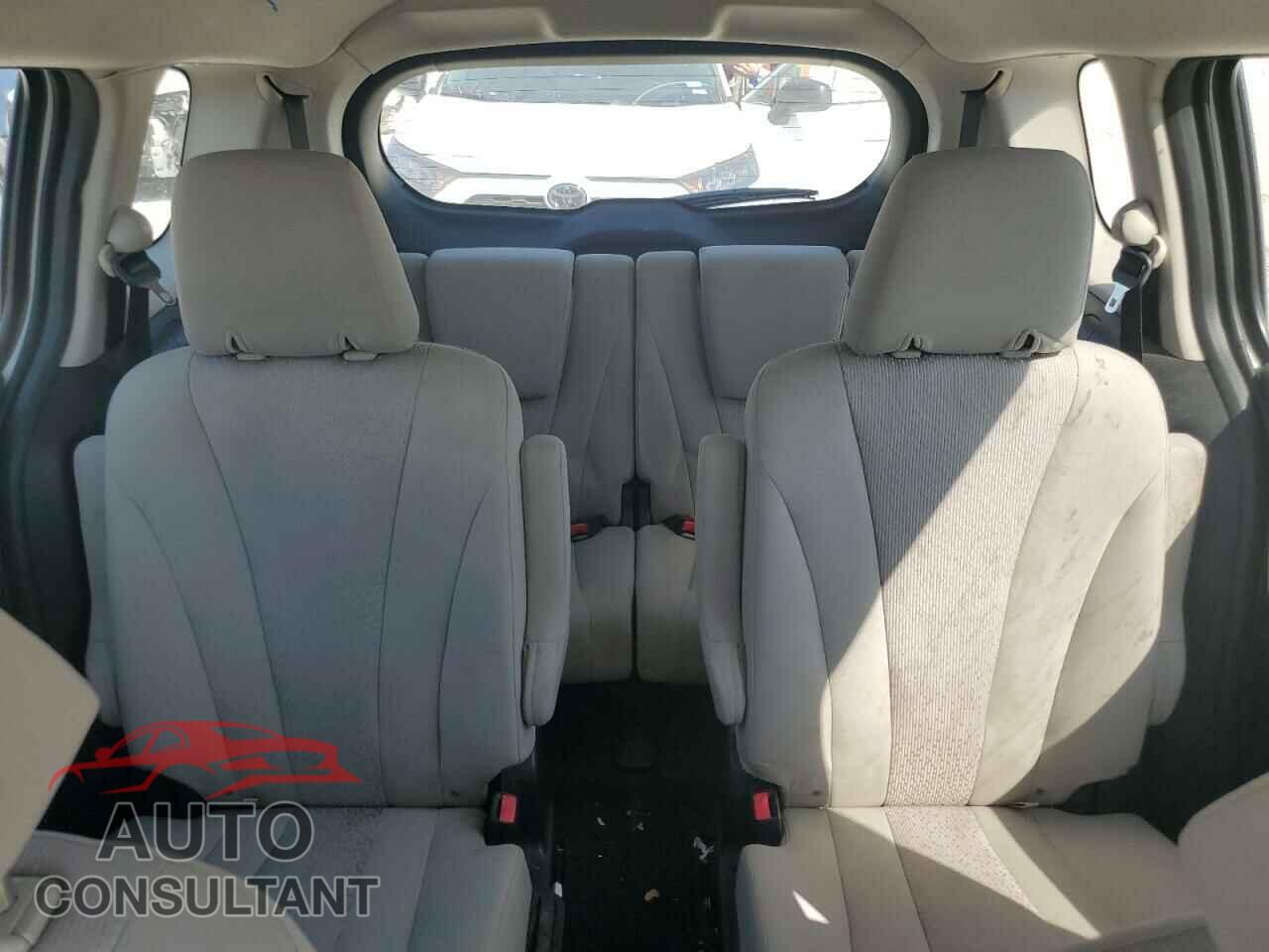MAZDA 5 2012 - JM1CW2BL8C0110412