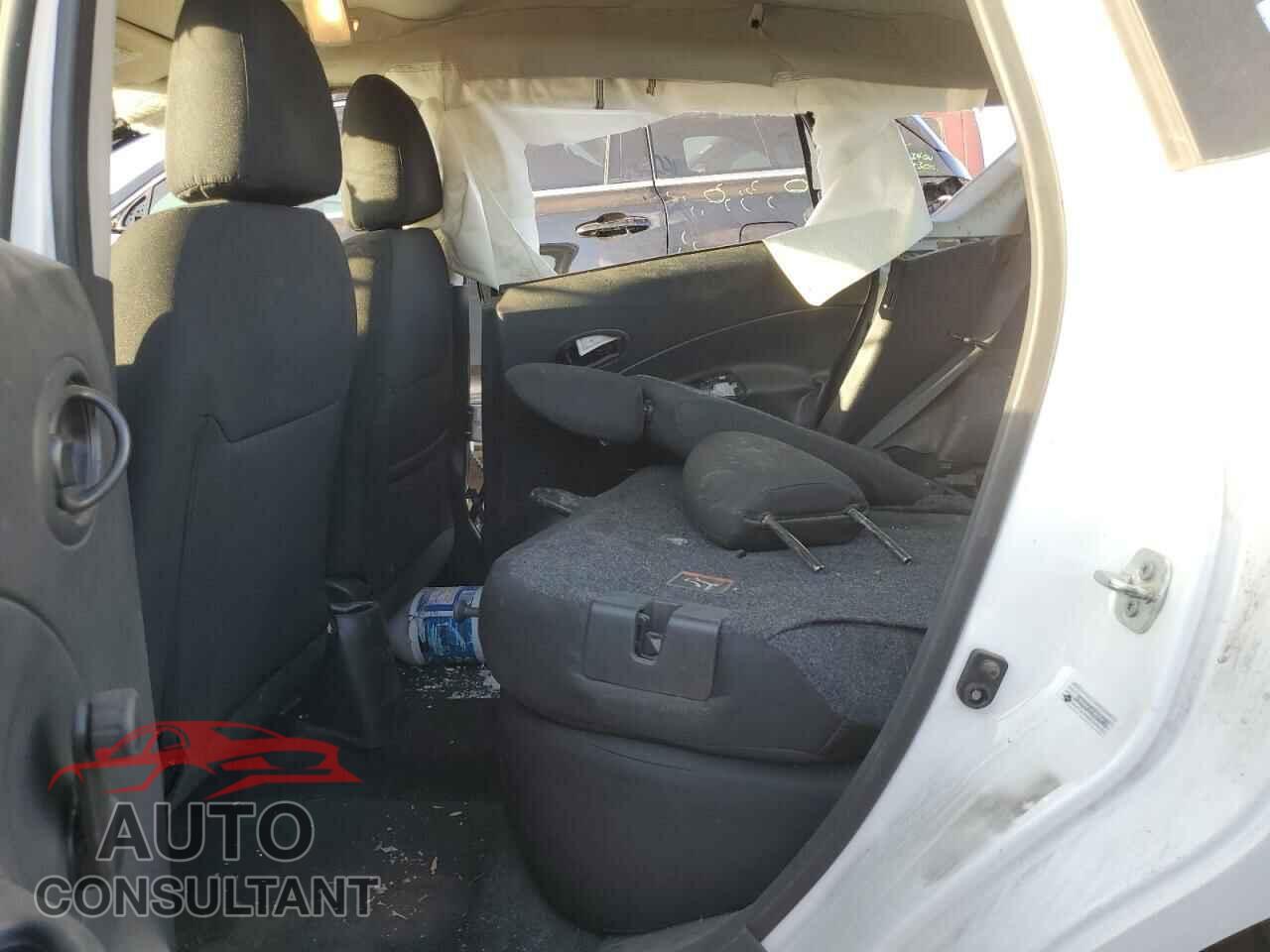 NISSAN VERSA 2019 - 3N1CE2CP3KL360245