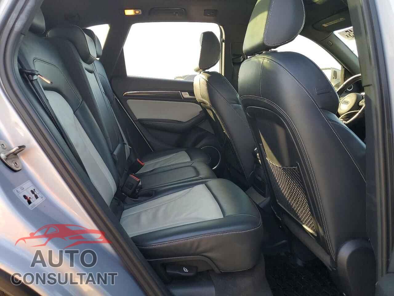 AUDI SQ5 2015 - WA1CGAFP6FA095387