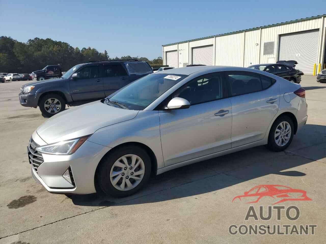 HYUNDAI ELANTRA 2020 - 5NPD74LF5LH539743