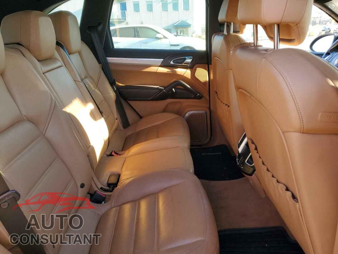 PORSCHE CAYENNE 2012 - WP1AC2A26CLA82602