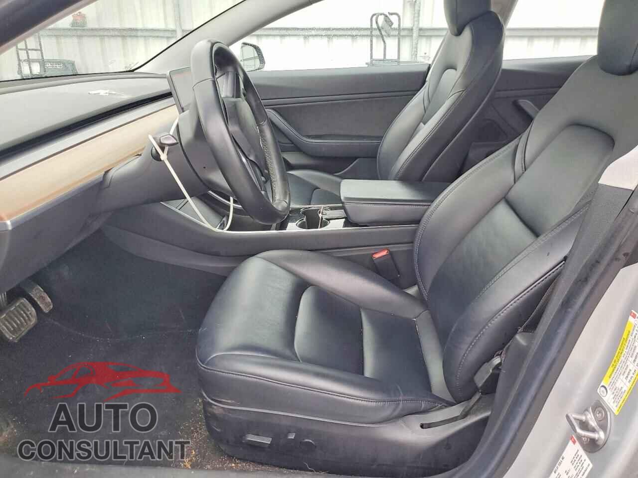 TESLA MODEL 3 2018 - 5YJ3E1EA6JF037451