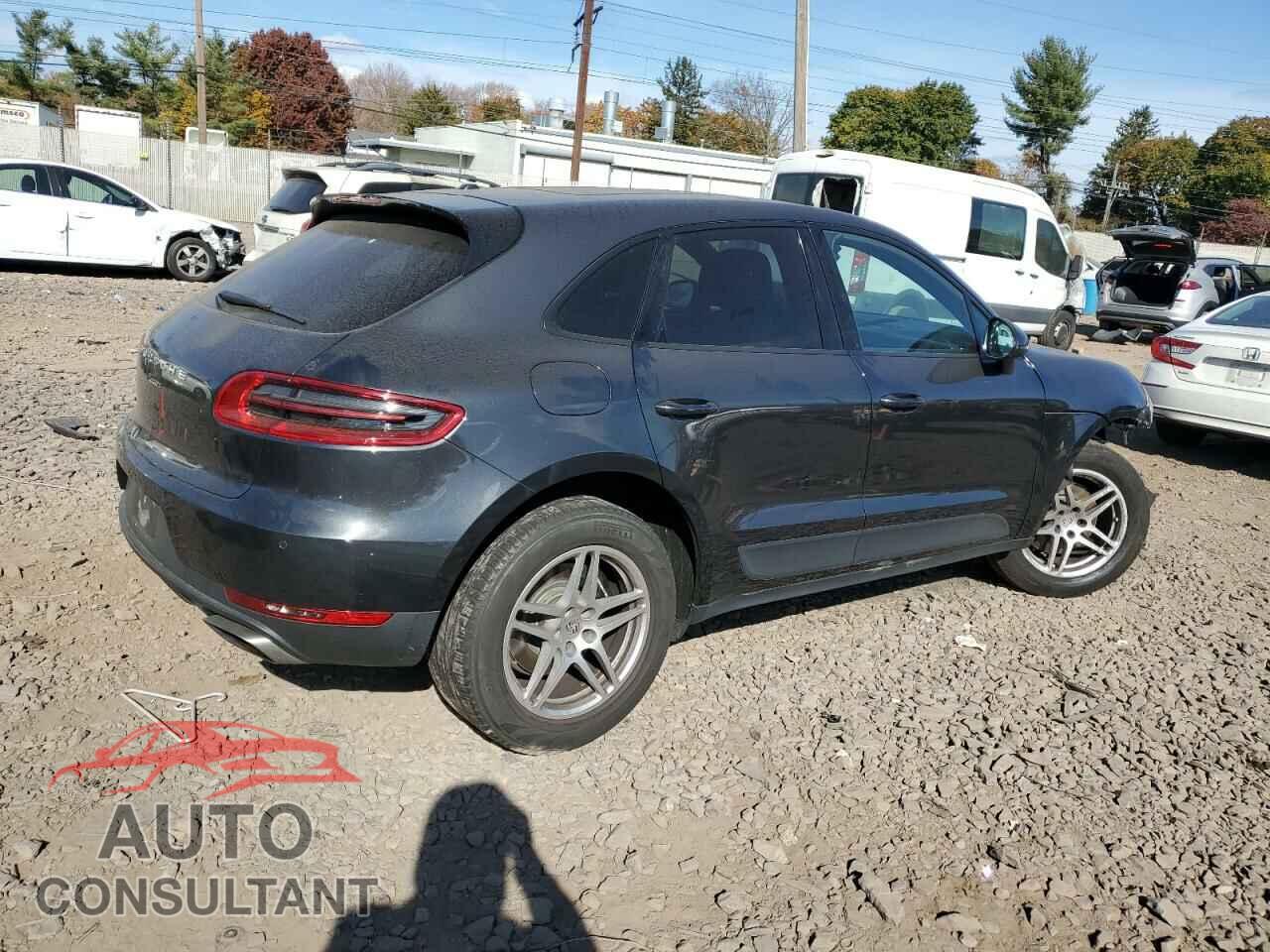 PORSCHE MACAN 2018 - WP1AA2A58JLB11367